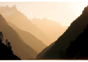 Trek Through China’s Most Secluded Mountain Paths