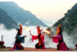  and Myth: Witnessing the Tujia Opera Tradition