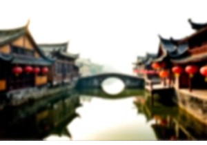 Roam Through Fenghuang Ancient Town Over the Tuojiang River