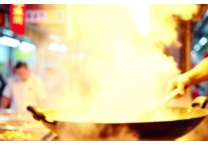 Sizzling Woks and Fresh Finds in Southern China