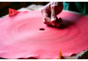 Travel to Yunnan for Dongba Paper Making Arts
