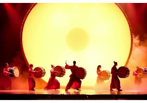 Feel the Rhythm of Traditional Chinese Drumming
