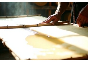 Practice Dongba Paper Making On Intangible Trails Cultural Discovery Trips